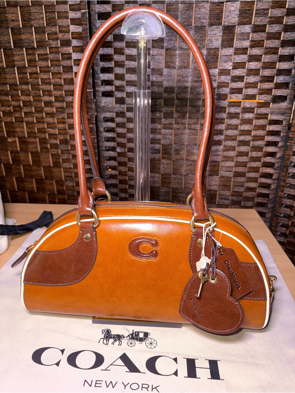 Coachtopia Bowling Shoulder Bag in Tan/Saddle with charms
